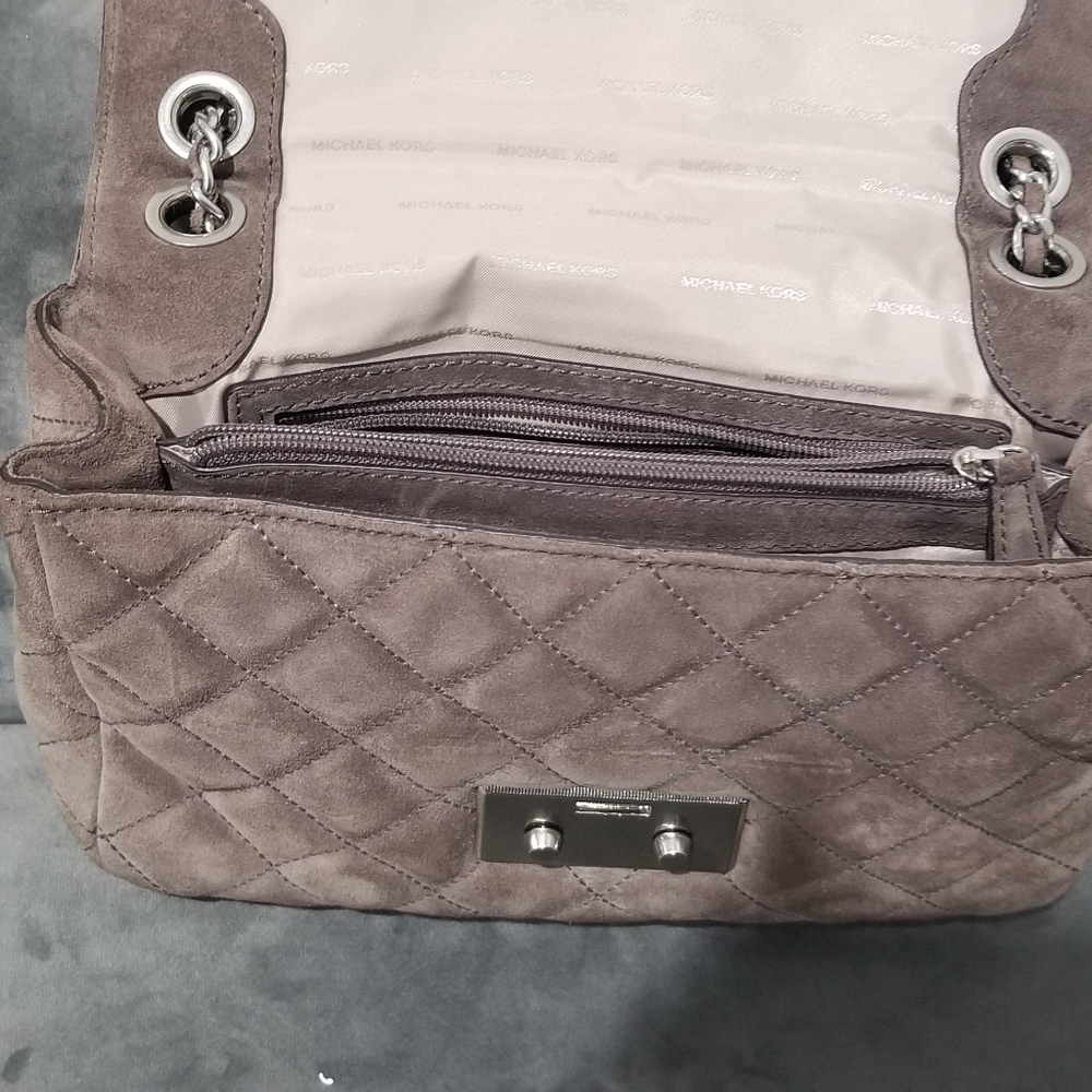 Handbag - Picture 3 of 4